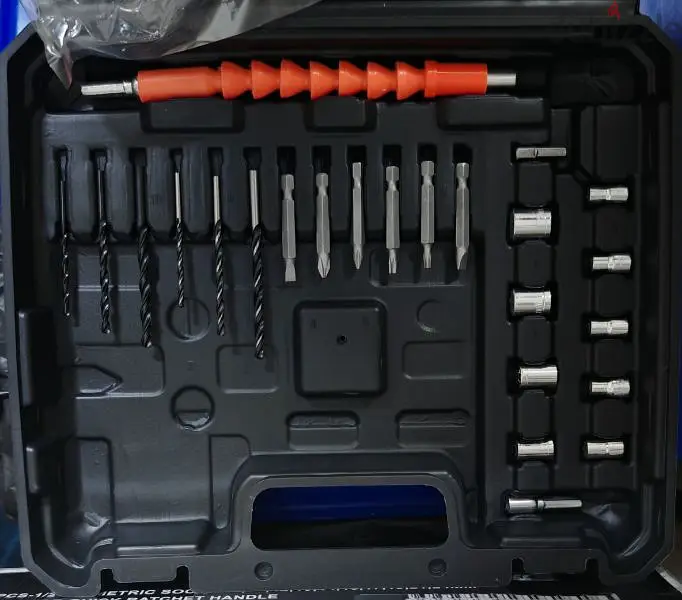 دريل محمول 118 مع بطاريتين Drill with batteries 118vf65689462508418123