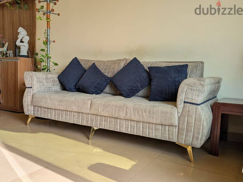 Beautiful 4 Seater Sofa 1