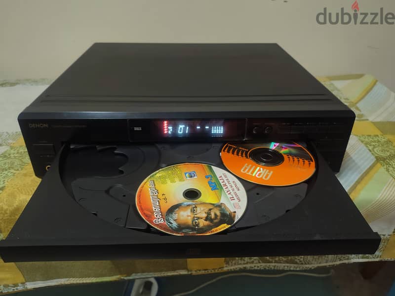DENON -5Disc Automatic Disc Loading System with Original Remote 4