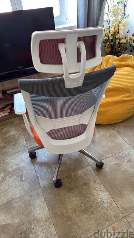 office chair 1