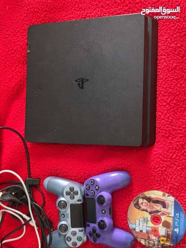 playstation 4 interested in message me WhatsApp 79784802 6