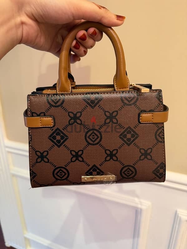 ALDO Brown Monogram Handbag with Strap – Elegant & Stylish (Brand new) 3