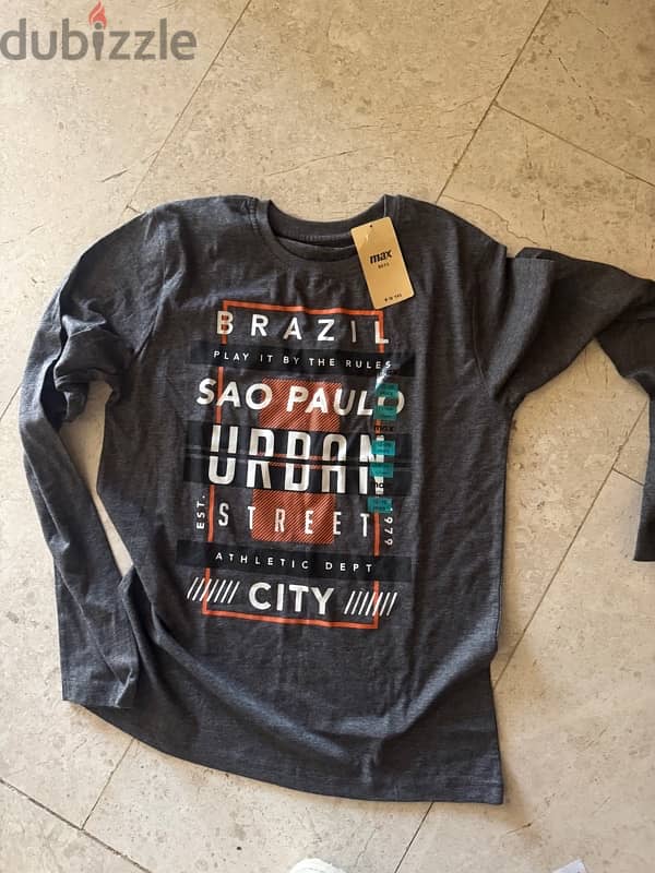 Tshirts size S and from age 10 to 15 years 7