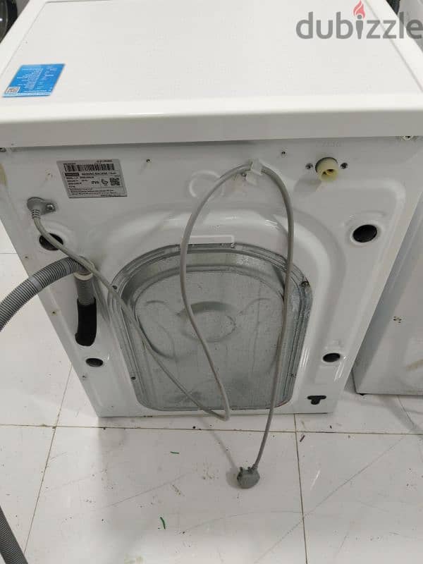 Neat and clean Automatic washing machine Available 2