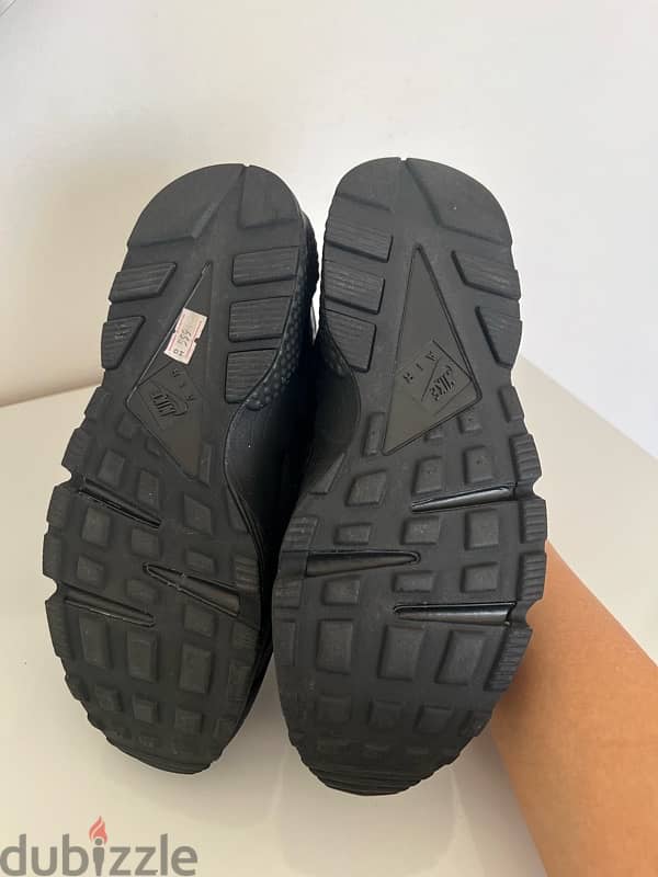 Original Nike Huarache Air (Women’s) 3