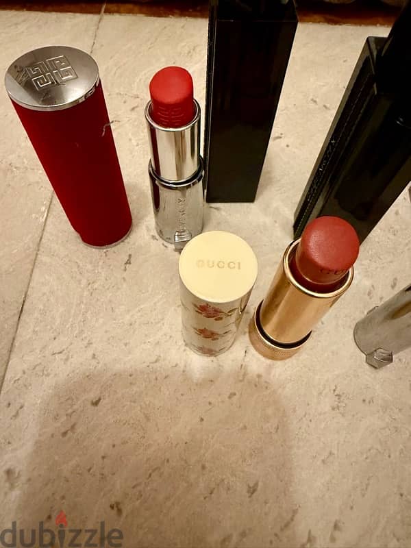 Makeup luxury brands and face brush 2