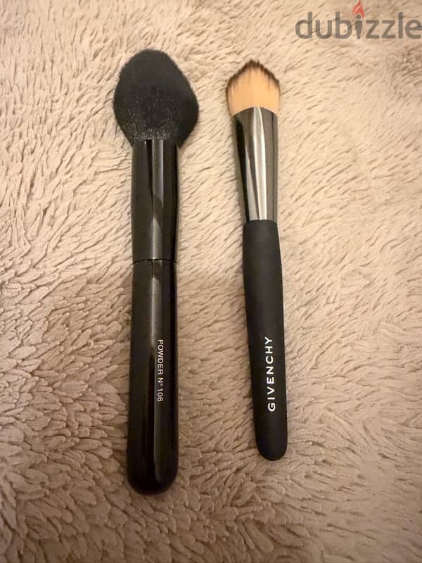 Makeup luxury brands and face brush 4