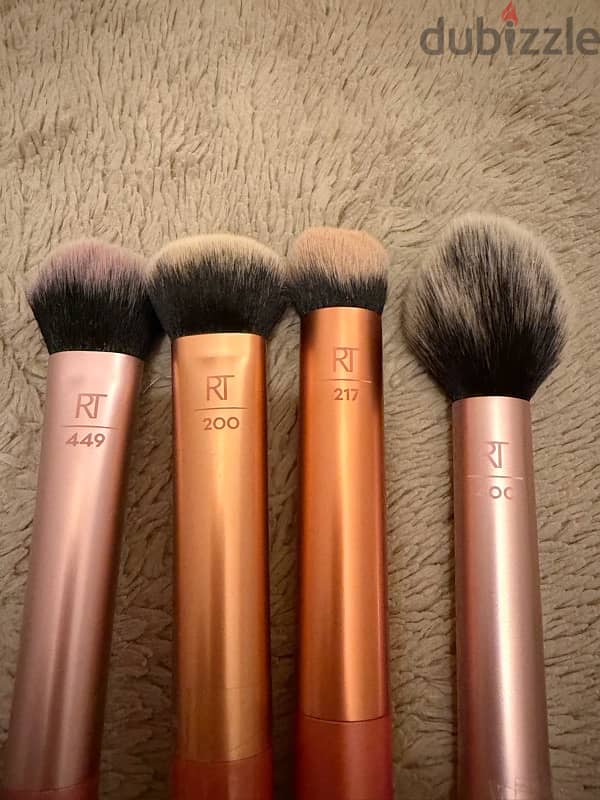 Makeup luxury brands and face brush 5