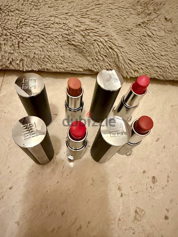 Makeup luxury brands and face brush 12