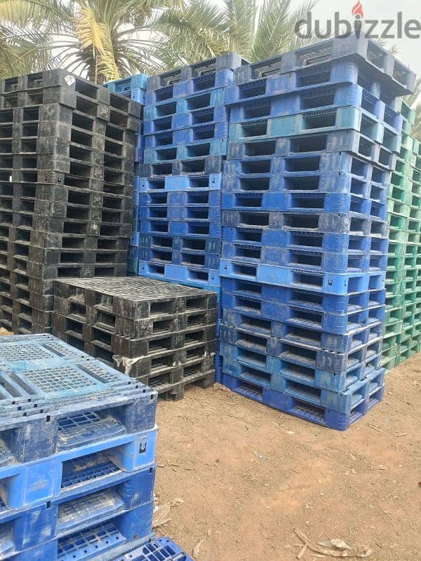 USED MEDIUM & HEAVY DUTY PALLETS 10