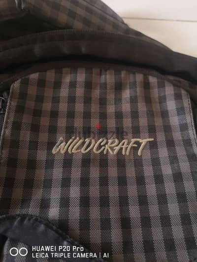 2 pcs wildcraft school bag sell.