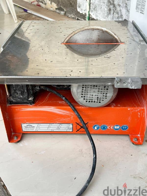 Ceramic Tile Cutting Machine 2