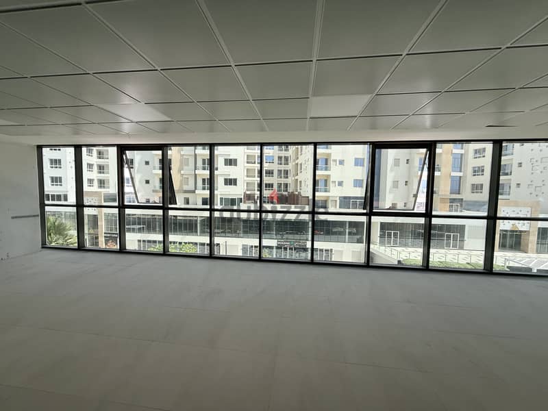 BRAND NEW OFFICE SPACE IN MUSCAT HILLS - BUSINESS TOWER 1 2