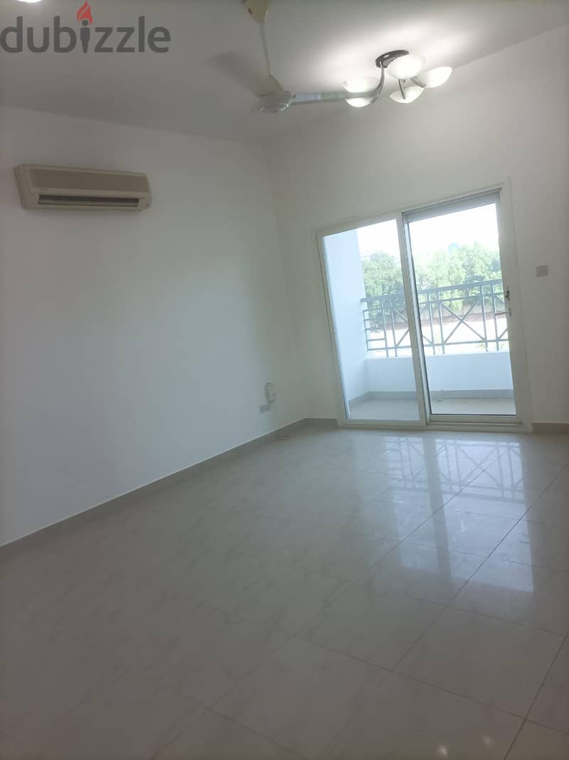 Spacious 3BHK Apartment for rent in Boulevard Mall - Bareeq Al Shatti 3