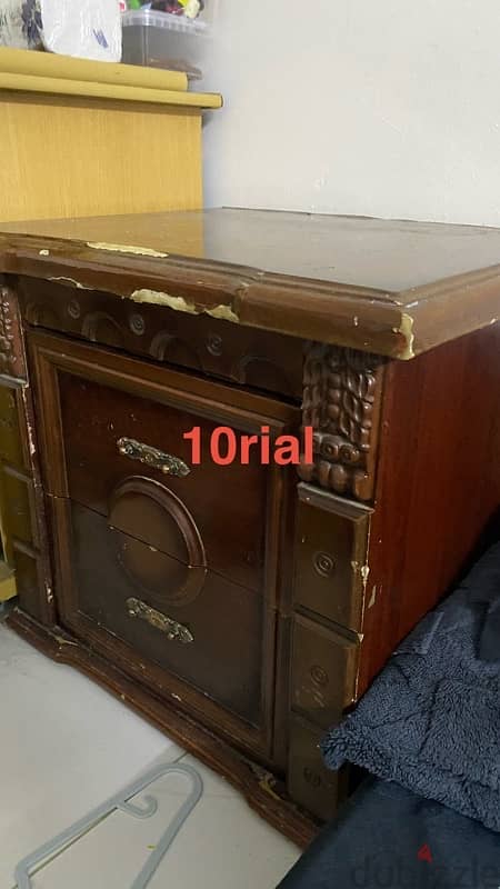 2pcs side table on saling 1