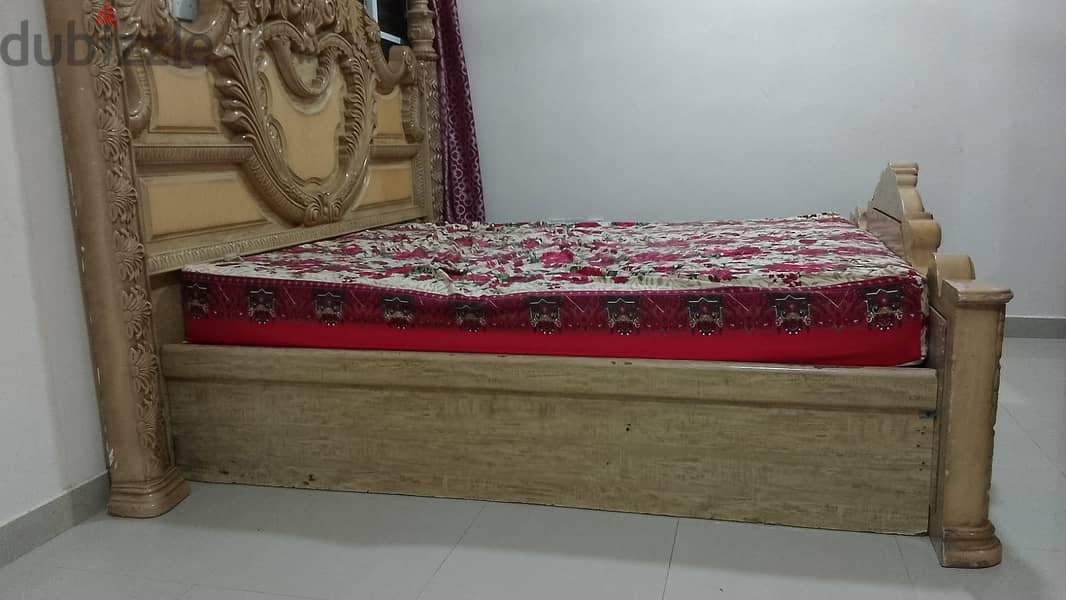 DOUBLE BED WITH MATTRESS 3