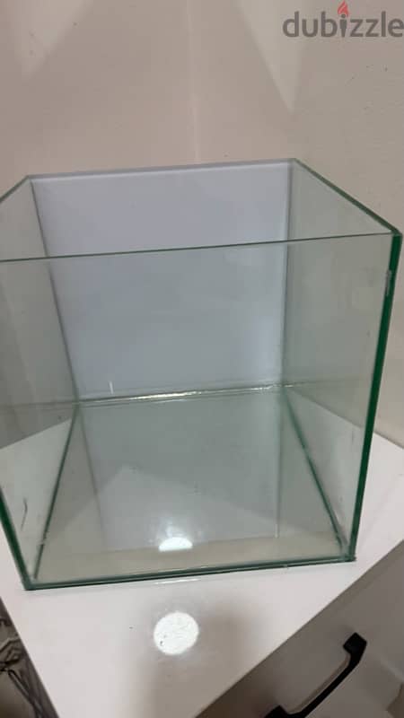 30cm Cube Aquarium Tank - Never Used 4