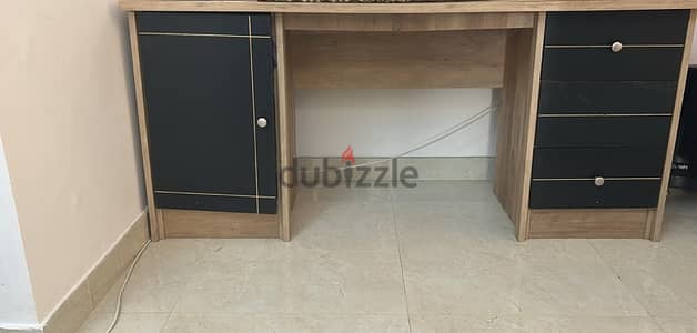 office tables