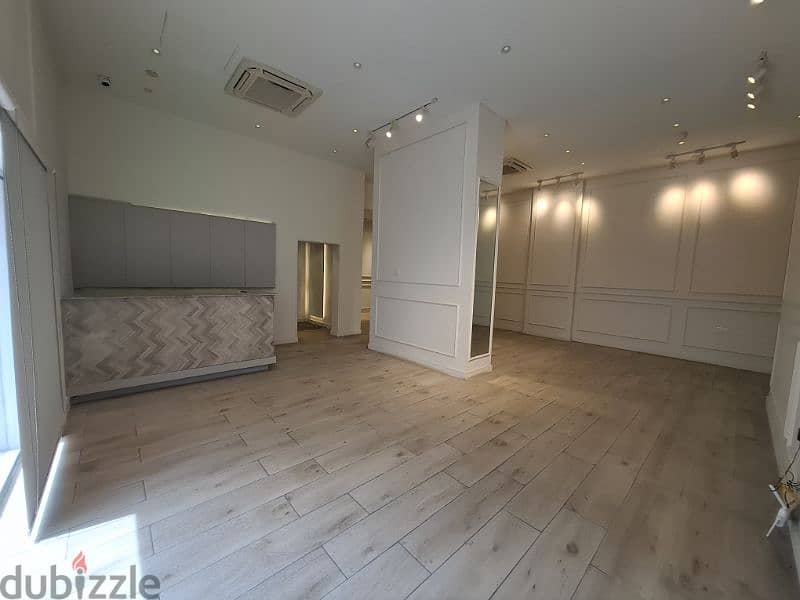 SHOP / OFFICE FOR RENT 2