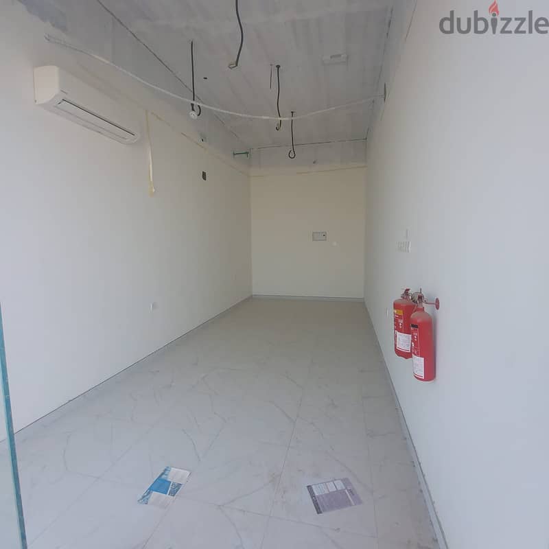للايجار محلات ف المعبيله قريب دوار الصفا و بدر السماء -Shops For Rent in a Prime location 4
