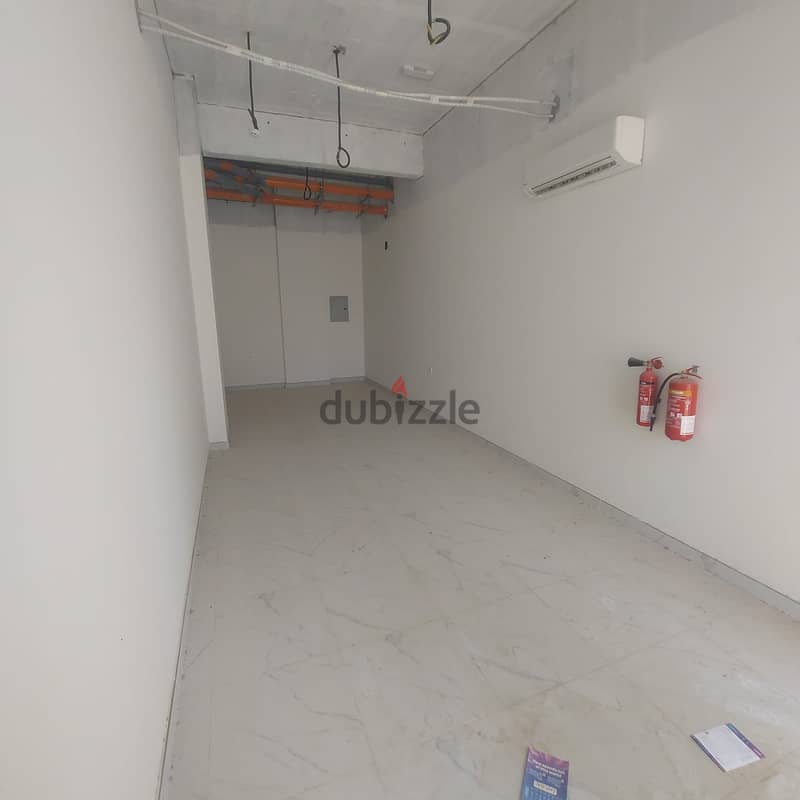 للايجار محلات ف المعبيله قريب دوار الصفا و بدر السماء -Shops For Rent in a Prime location 5