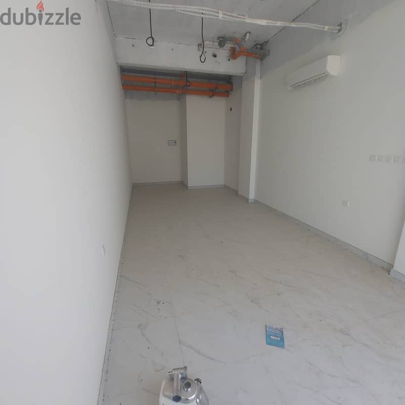 للايجار محلات ف المعبيله قريب دوار الصفا و بدر السماء -Shops For Rent in a Prime location 8