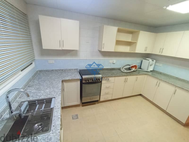 Furnished 2BR Apartment in Bareeq Al Shatti 6