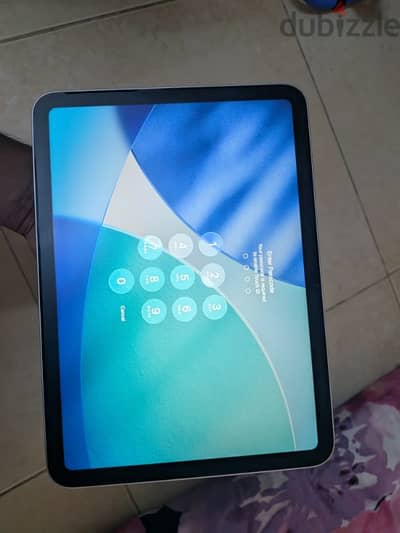 Apple Ipad A16 128 gb 11th gen warranty till feb 2027
