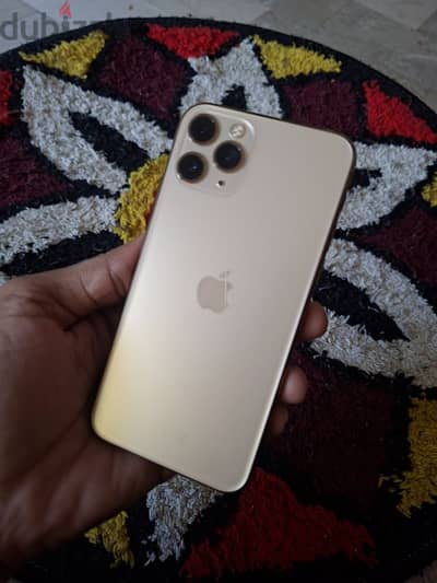 iPhone 11 Pro, 512 GB Gold.