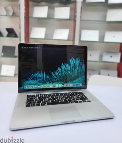 MacBook Pro A1389 core i7 Pro 16gb Ram 15 inch 85 rial Omani