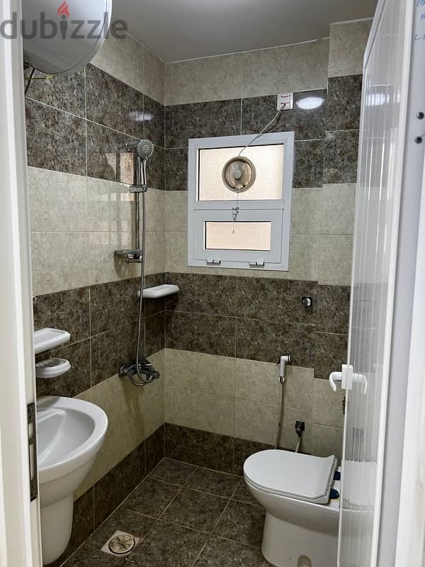 Flat For Rent 1