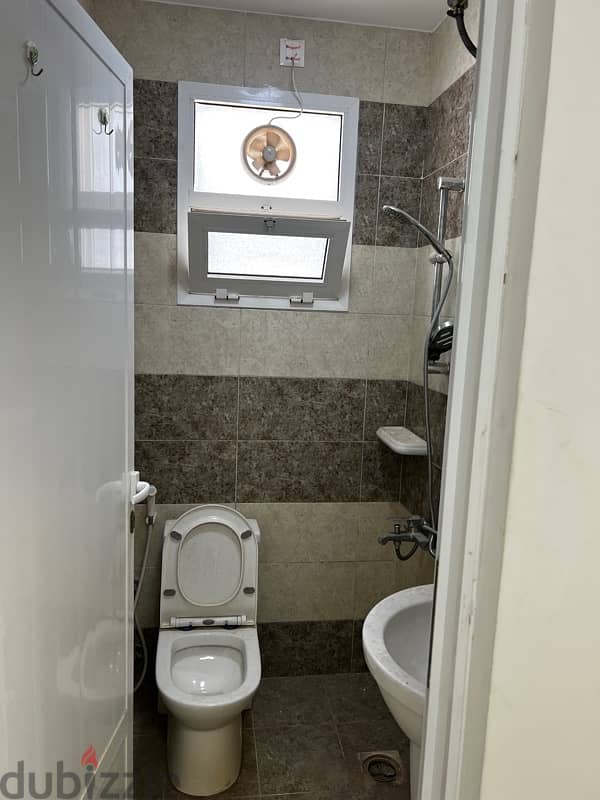 Flat For Rent 6