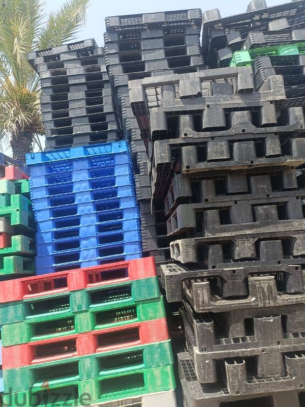 USED MEDIUM & HEAVY DUTY PALLETS 14