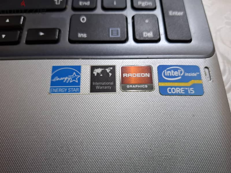 Samsung Laptop intel core i5 with 1GB Graphics (windows 10 original) 2