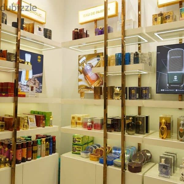 INTERIOR FIT OUT 4