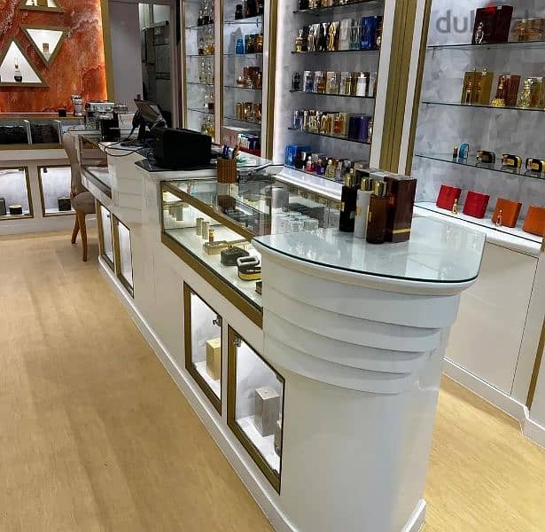 INTERIOR FIT OUT 13