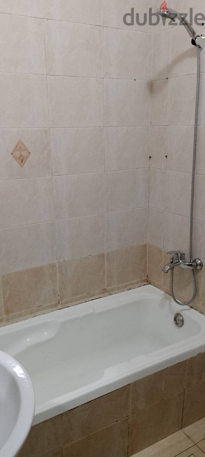 1bed room with shared bathroom and kitchen . 2