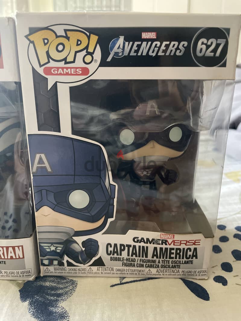 Funko pop limited edition Star Wars covert mandalorian and captain am 1