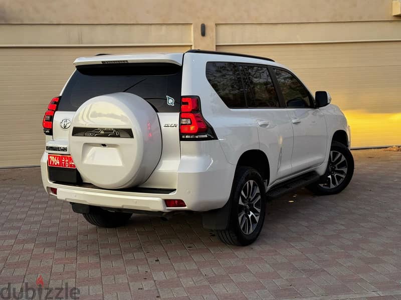 Toyota Prado 7-Seater for Rent | Free Delivery in Muscat 8