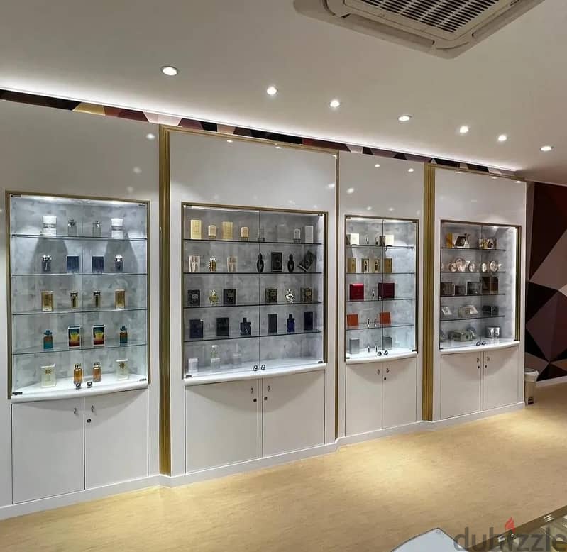 FASHION & BEAUTY INTERIOR 12