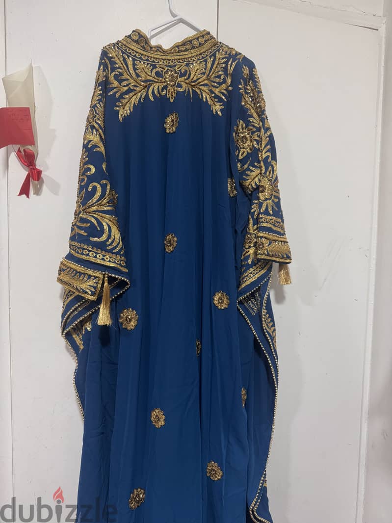 Now gown for sale 1