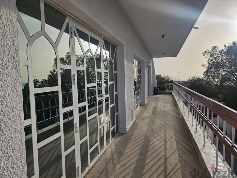 RSQA8983-Fully furnished three bedroom apartment, Shatti Al Qurum 7