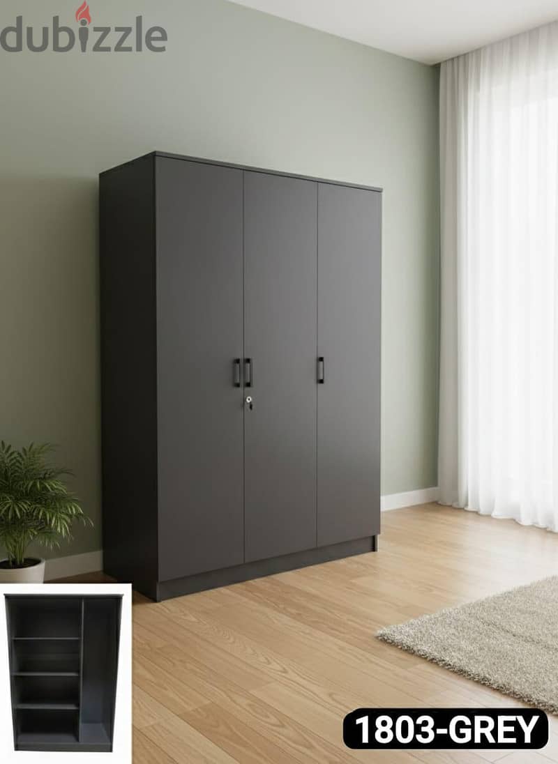sale of 3 door wardrobe 7