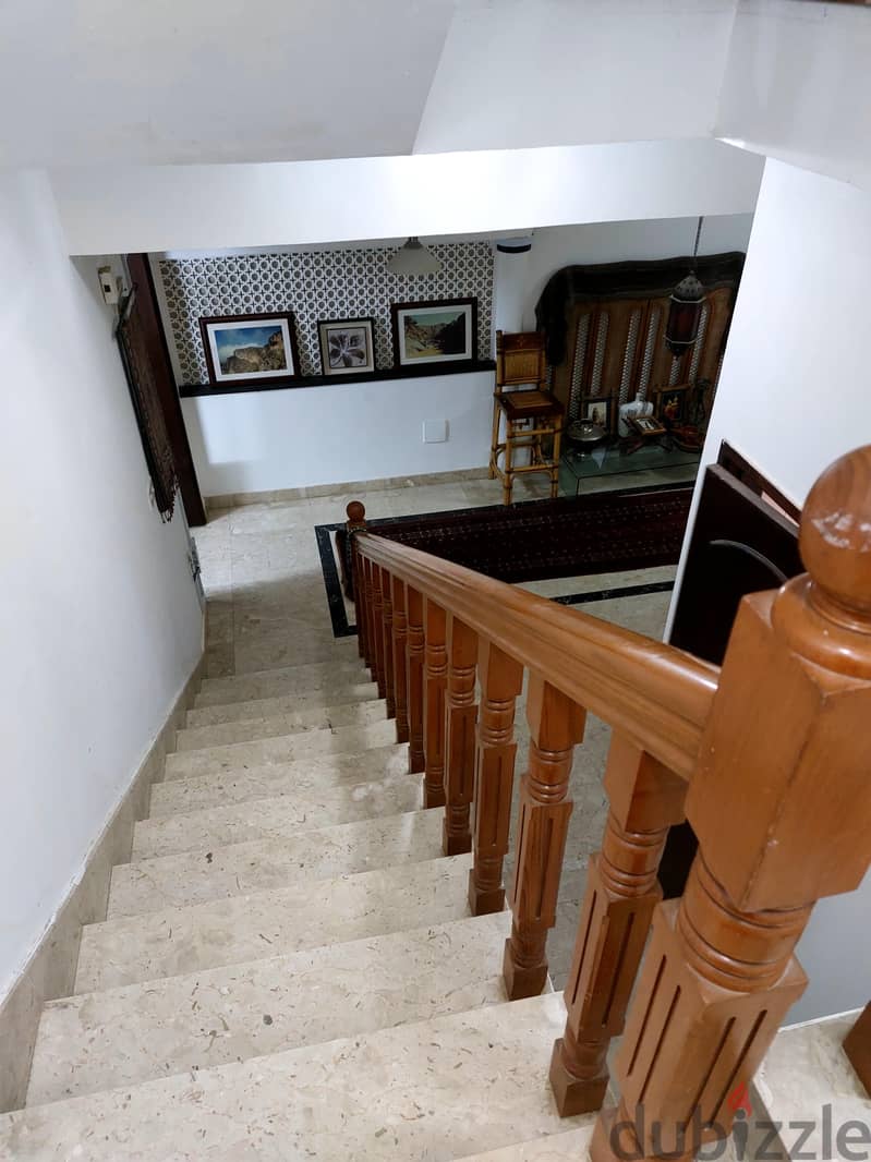 Single Room Qurm 5