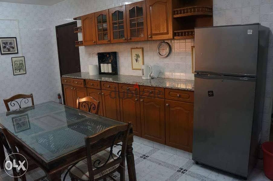 Single Room Qurm 9