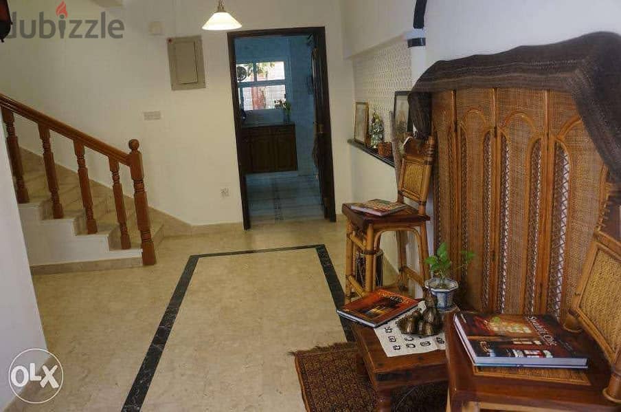 Single Room Qurm 10