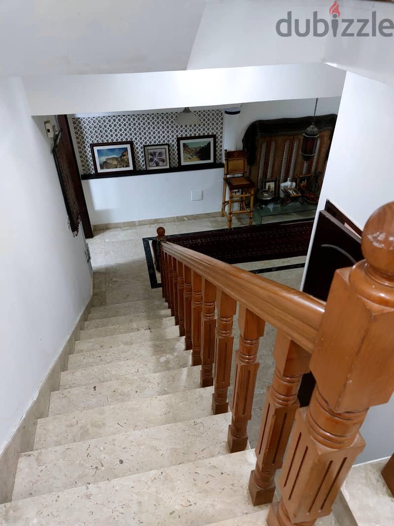 Single Room Qurm 14
