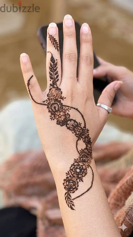 beautiful henna home service affordable prices 5