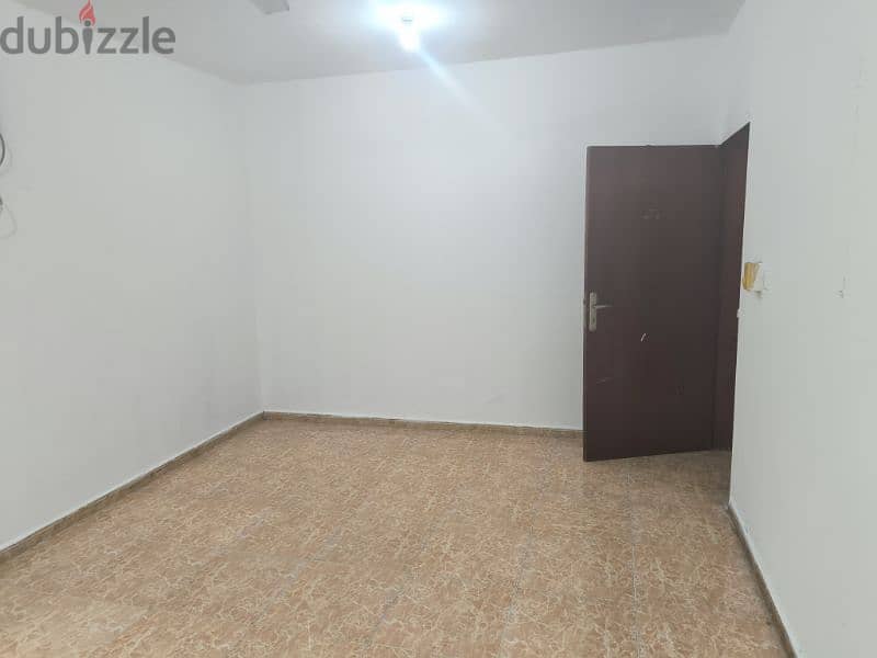 1Bed Room apartment with attached washroom, hall, kitchen 130 OMR/m 4