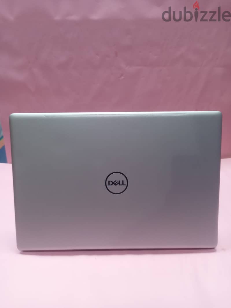 DELL INSPIRON 7580 SILVER COLOUR 2GB NVIDIA GEFORCE MX250 GRAPHICS CORE i7 8565U 8th GENERATION 16GB 4